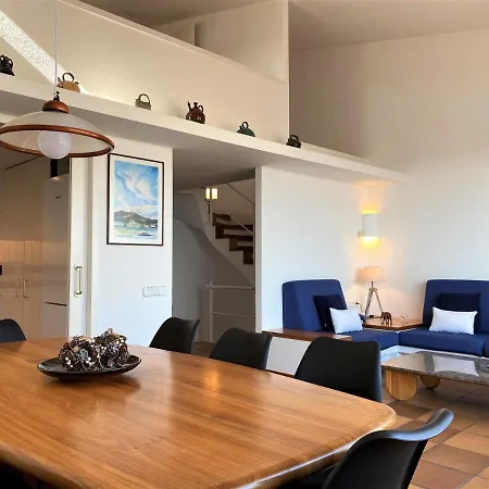 Matilla - Apartamento Con Parquin Cadaques Exterior photo